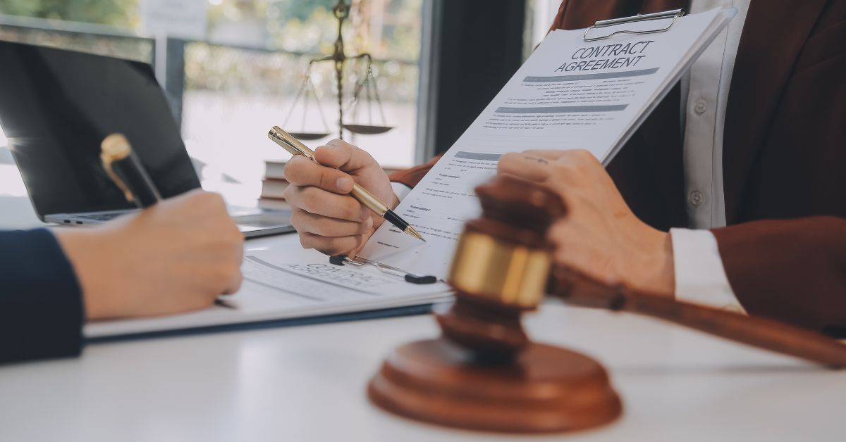 UK Compliant Offshore Hiring: Legal Requirements 2025